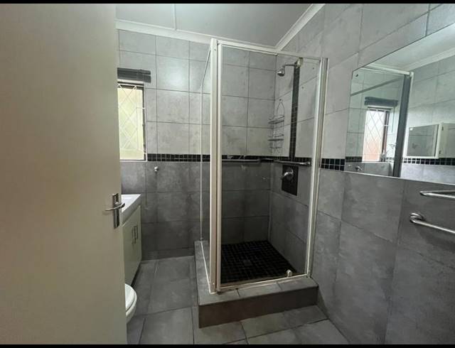 2 BEDROOM TOWNHOUSE FOR SALE IN THE WOLDS